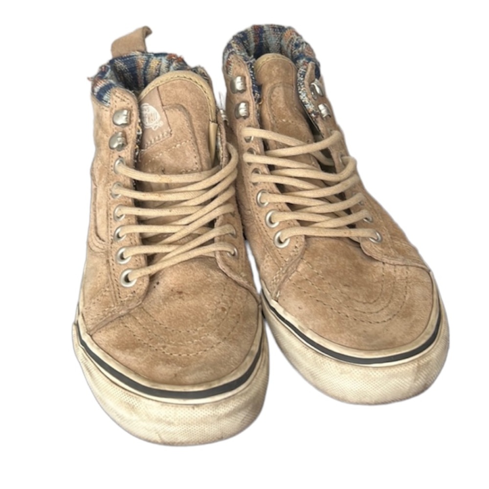 ⭐️ Vans suede scotchgard high top lace up sneakers tan boys 3.5 women 5